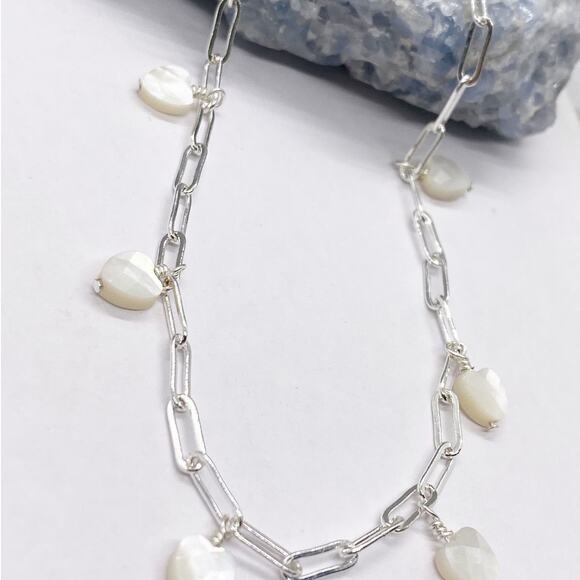 NEW FP x Luna Norte Heart Shaped Mother Of Pearl Anklet - Picture 4 of 14